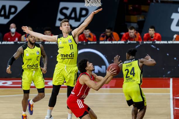 纪录突破 纪录突破