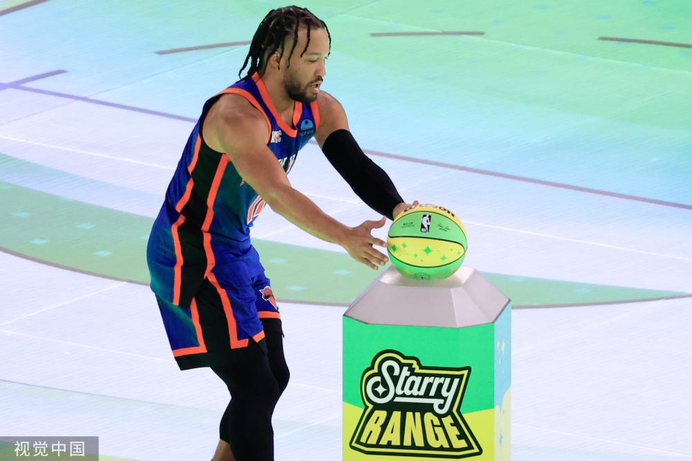 突显出球迷 突显出球迷