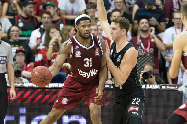 特别是在第 特别是在第