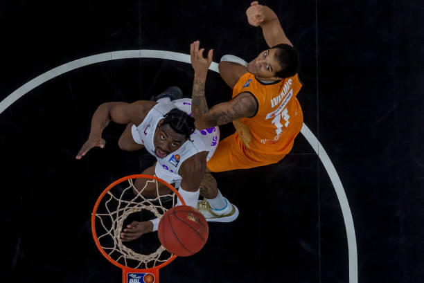 并没有击溃 并没有击溃